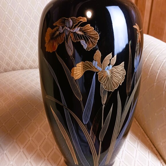 LARGE 14.5" High JAPANESE Black and gold ornamental vase vintage - Picture 4 of 6
